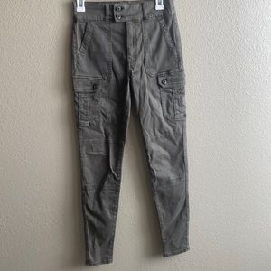 Skinny Cargo Pants (Super Stretch)